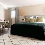 Boho Club Отель Марбелья